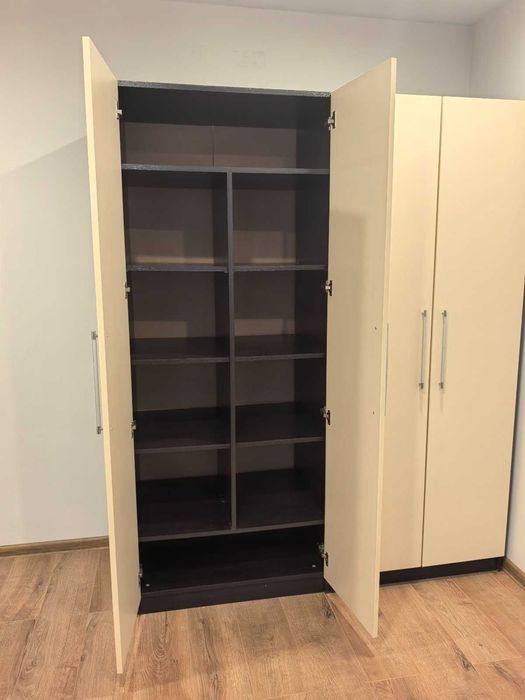 Четирикрилен гардероб