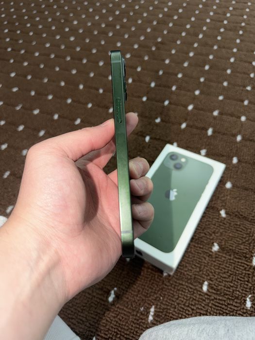 Продаю iphone 13, 128 гб
