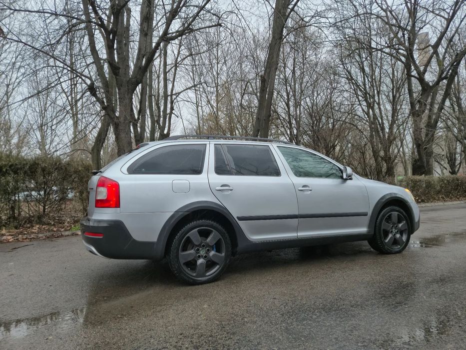 Skoda Octavia Skoda Octavia Scout 4x4 1.8 TSI 2010 Euro 5