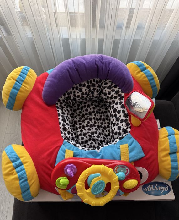 Playgro Игрален център със светлини и звуци ПЛЮШЕНА КОЛА