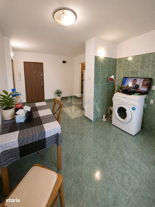 2 camere Barbu Vacarescu decomandat, et. 4, an 1992, 60 mp — fotografia 3