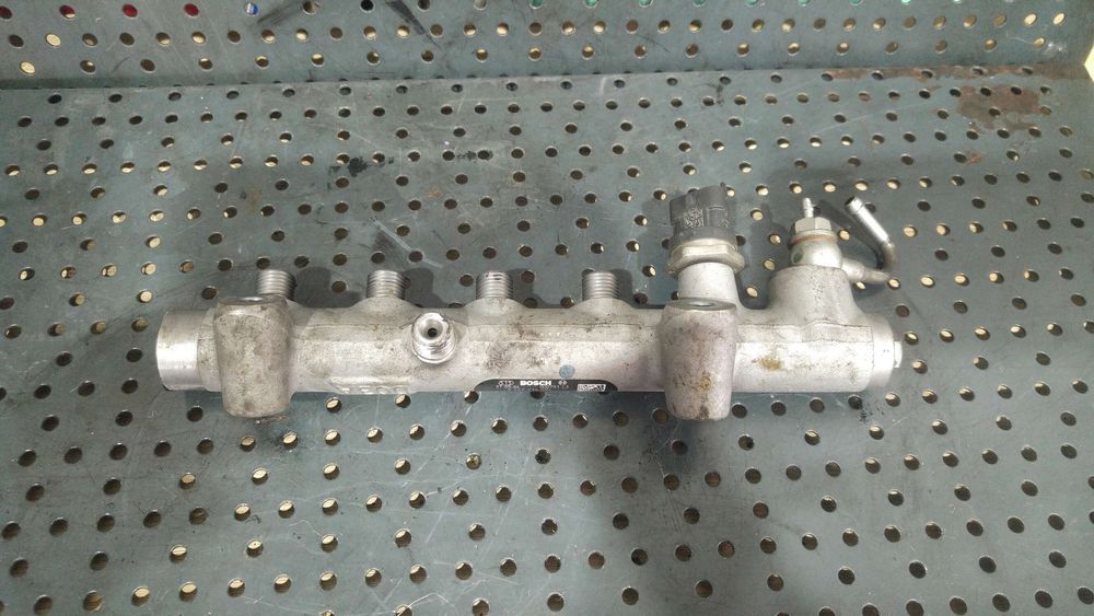 Rampa injectoare 1.7 cdti opel astra h 0445214094