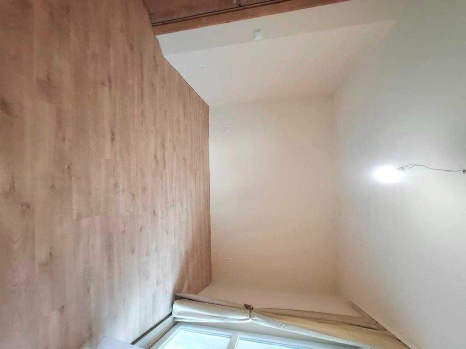 Продава се Тристаен апартамент в Варна, Център - 101 кв.м за 2080 €/кв.м - Снимка #6