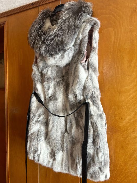 Дамски елек от заешка кожа