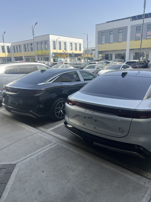 BYD Han 2025 — 2