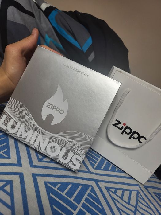 Зажигалка Zippo Luminous, Синяя