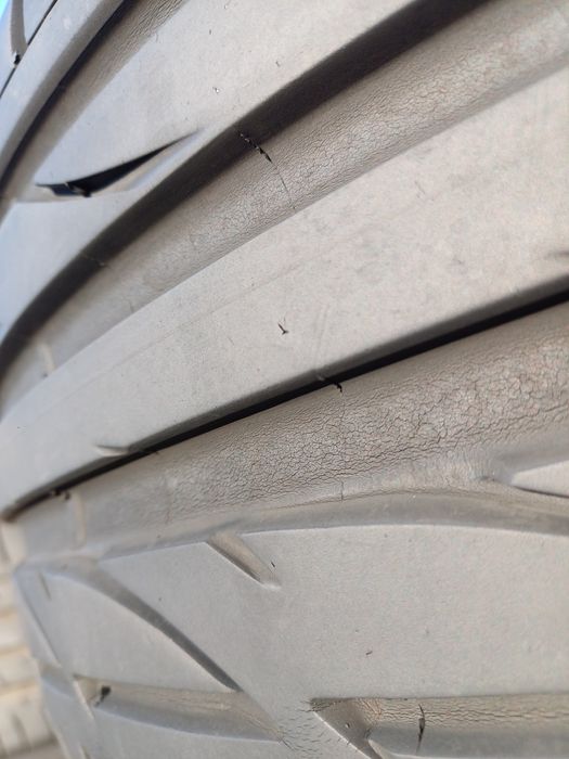 Гуми 225/45/17 Бриджстоун