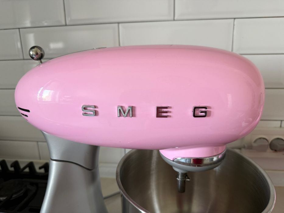 Планетарный миксер Smeg