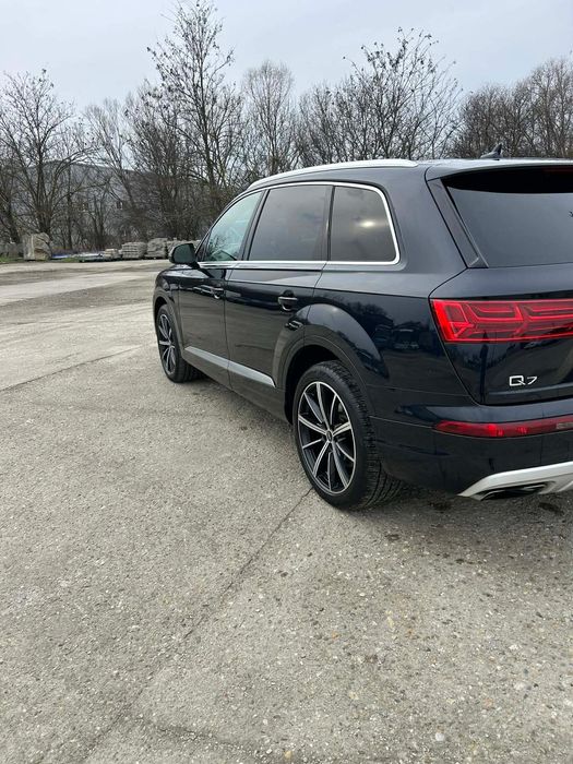 AUDI Q7 2017 — imagine 2