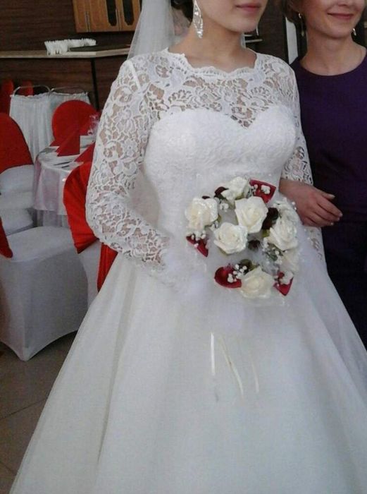 Продам свадебное платье .