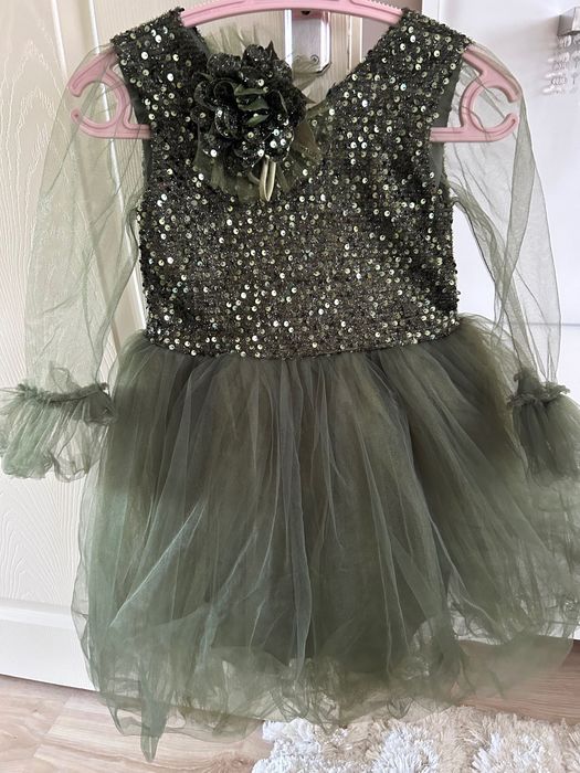 Рокля за момиче като нова