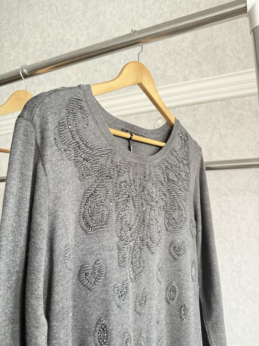 теплое серое платье