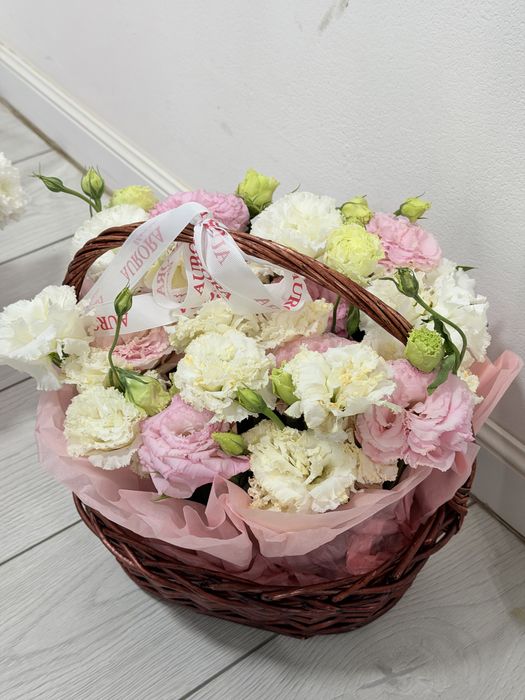 свежие цветы все по 5000 тг