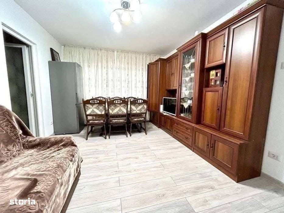 De vanzare apartament cu 2 camere, renovat, mobilat și utilat 44.000e