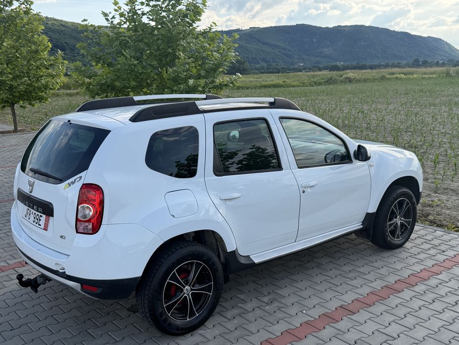 DACIA Duster 2011 — imagine 4