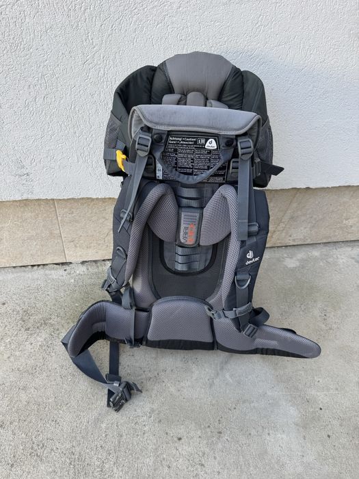 Port-bebe drumeții DEUTER Kid Comfort 1 Plus – ca nou, gri/negru