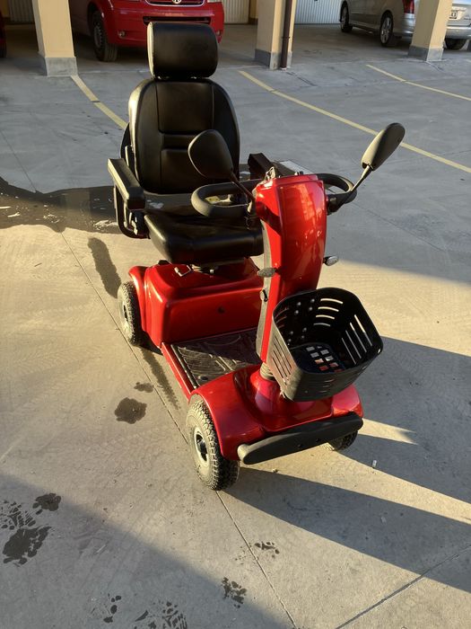 Инвалиден скутер