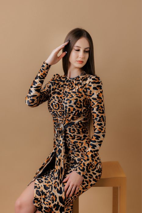 Rochie Rabanne x H&M