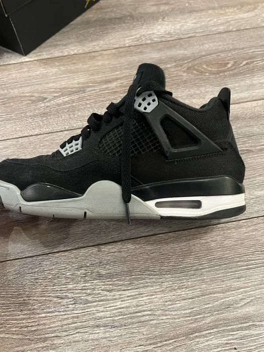 Jordan 4 black canvas