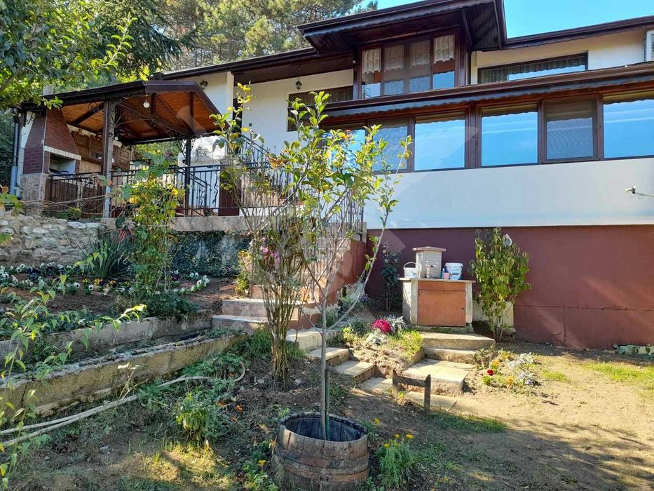 Продава се Къща в Варна, м-т Траката - 180 кв.м за 1328 €/кв.м - Снимка #15