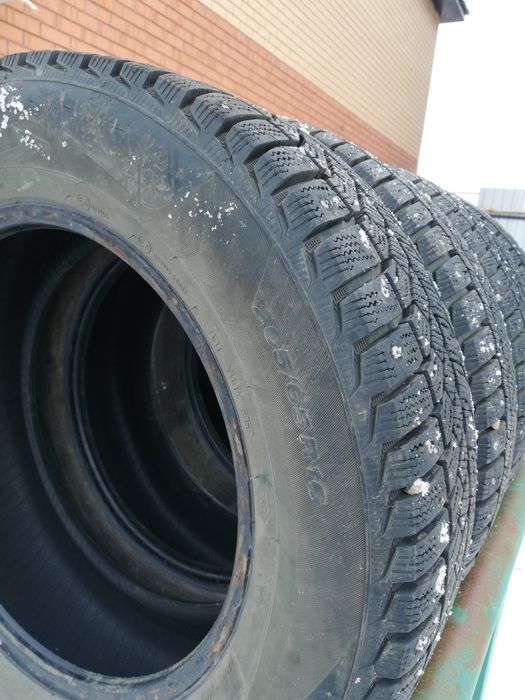 Продам шины 205/65/R16