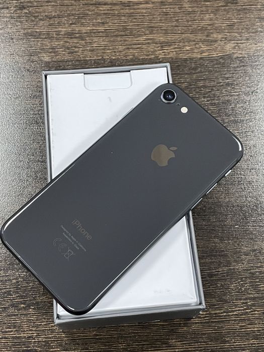Iphone 8 64гб 80% аккум