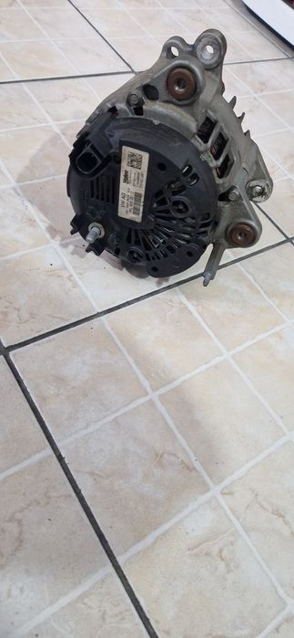 Vând alternator Volkswagen TIGUAN