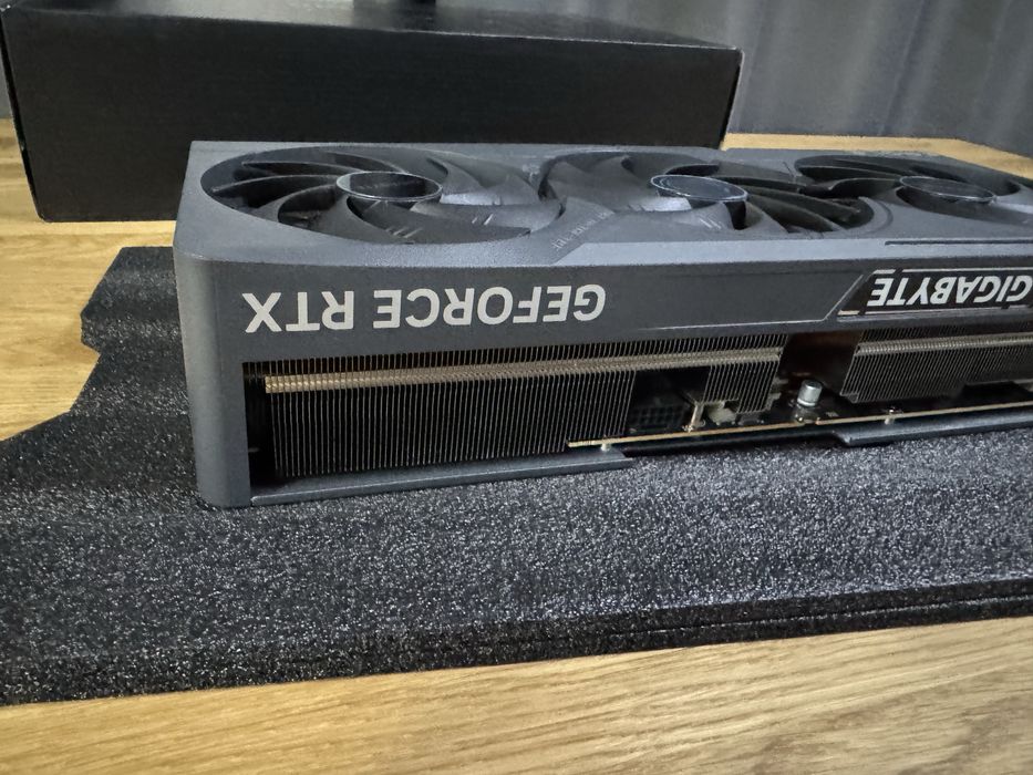 gigabyte rtx 4080