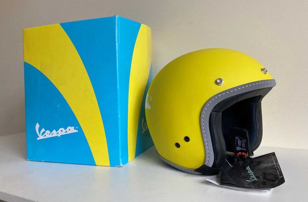 каска Vespa размер М