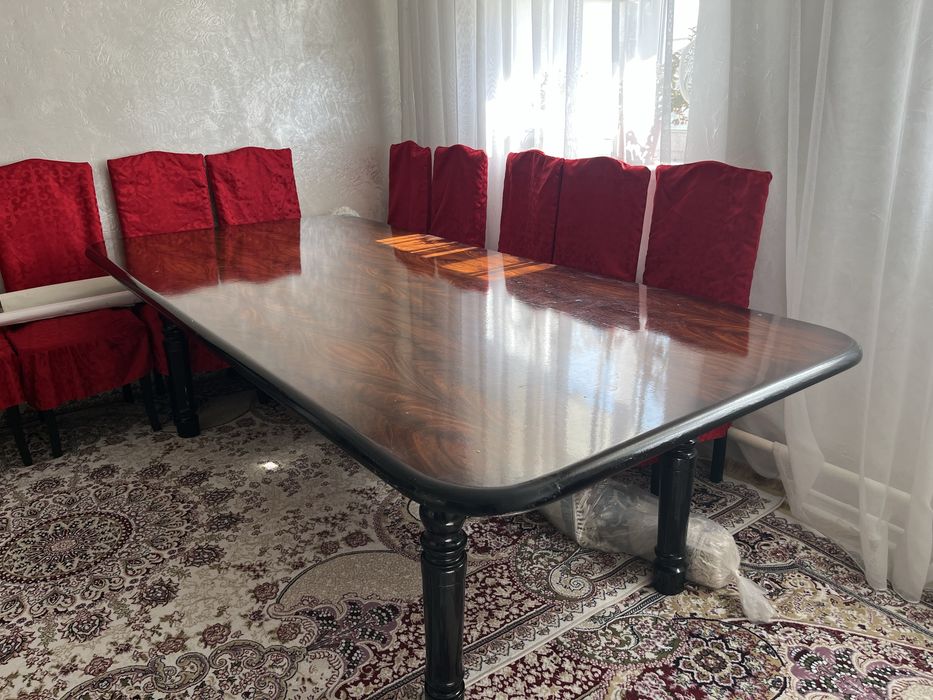 Большой стол +10 стульев