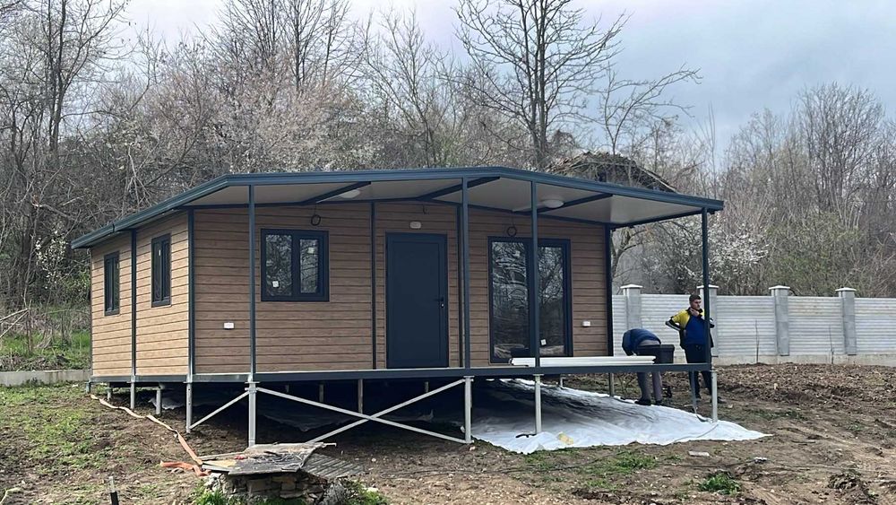 Fundatie pe suruburi, fundatii insurubate pentru containere,tiny house