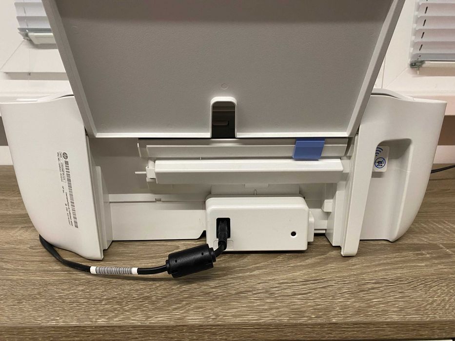 Мултифункционално цветно устройство HP DeskJet 2710e All-in-One, Wireless, A4, Съвместимост HP Plus, Instant Ink