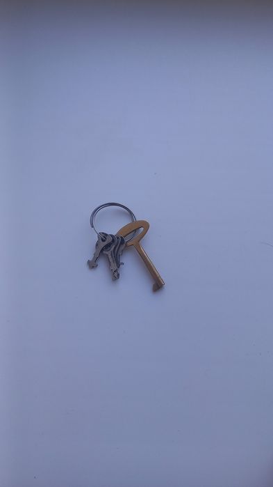 СРОЧНО Продам Шифоньер