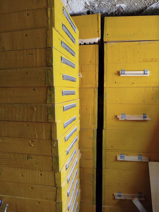 Продам ульи десятирамочные