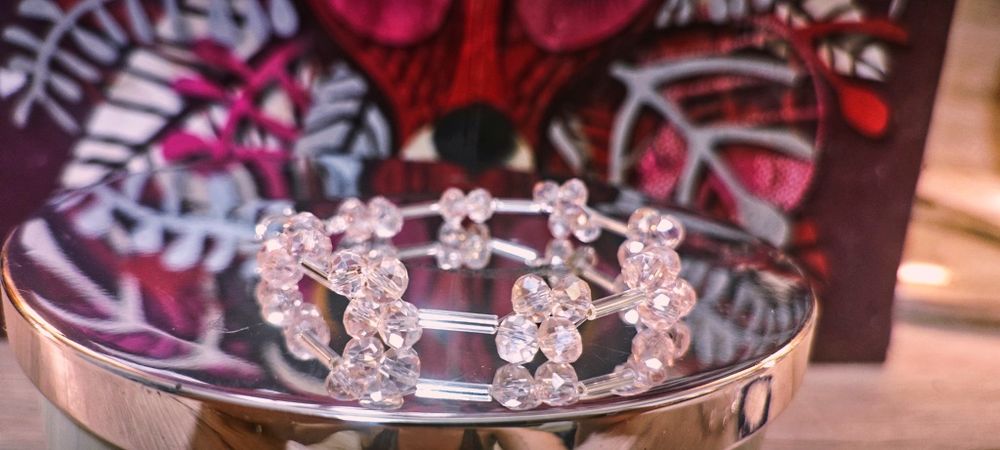 Бижута от мъниста