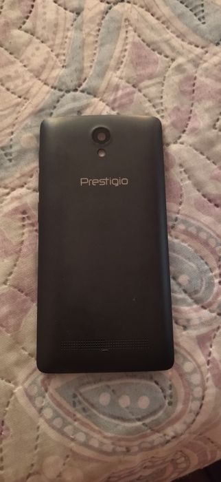 Продам телефон prestigio