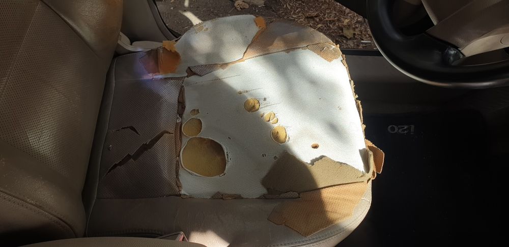 Киа Спортидж 2006г., кожени седалки