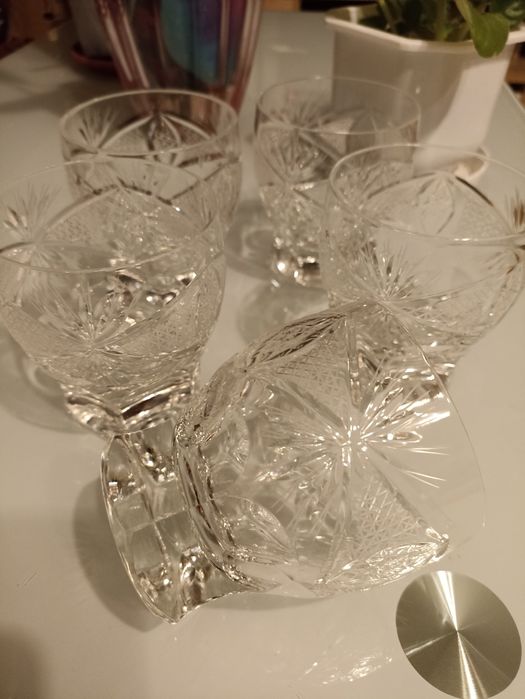 Сервизи - кристал, порцелан, стъкло