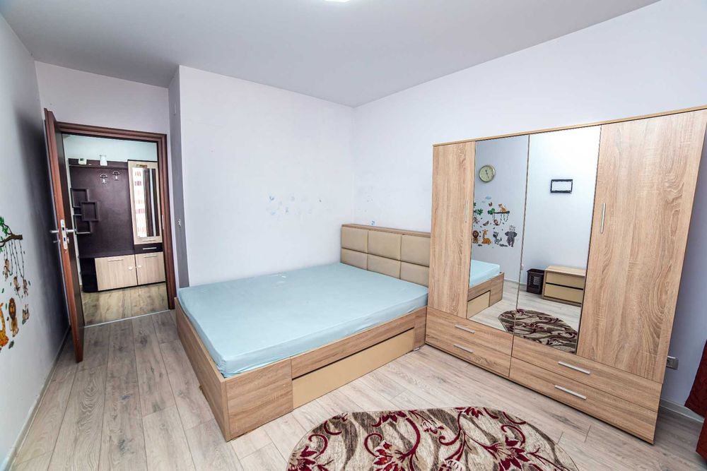 Apartament de închiriat