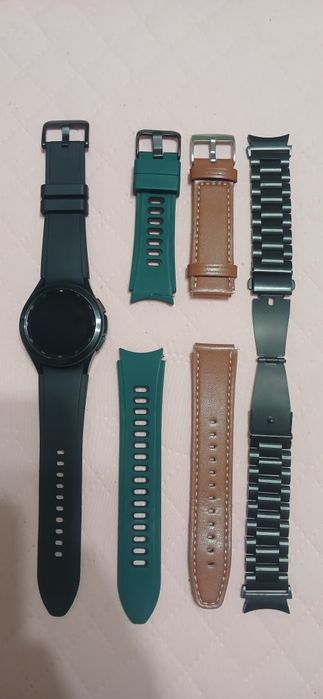 Часы Galaxy Watch4 classic