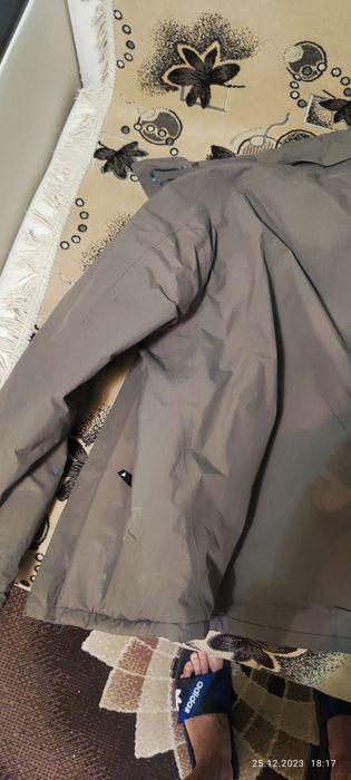 Adidas(Димисезонная куртка)