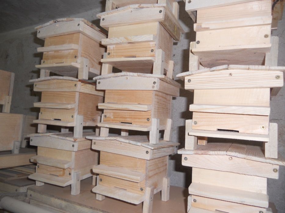 Сувенири за хора обичащи пчелите и меда.