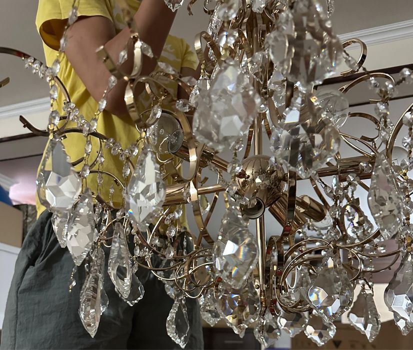 Продам люстры  для дома и квартир