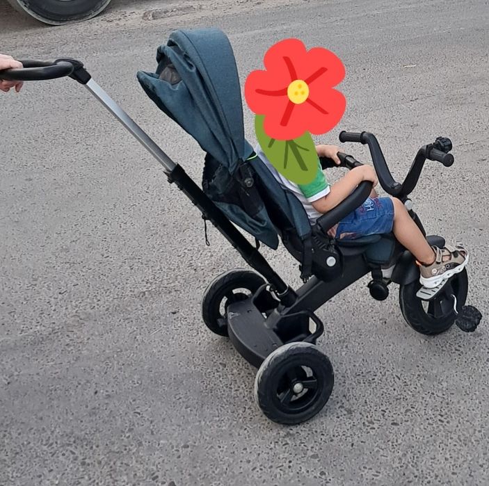 Коляска велосипед в отличном состоянии