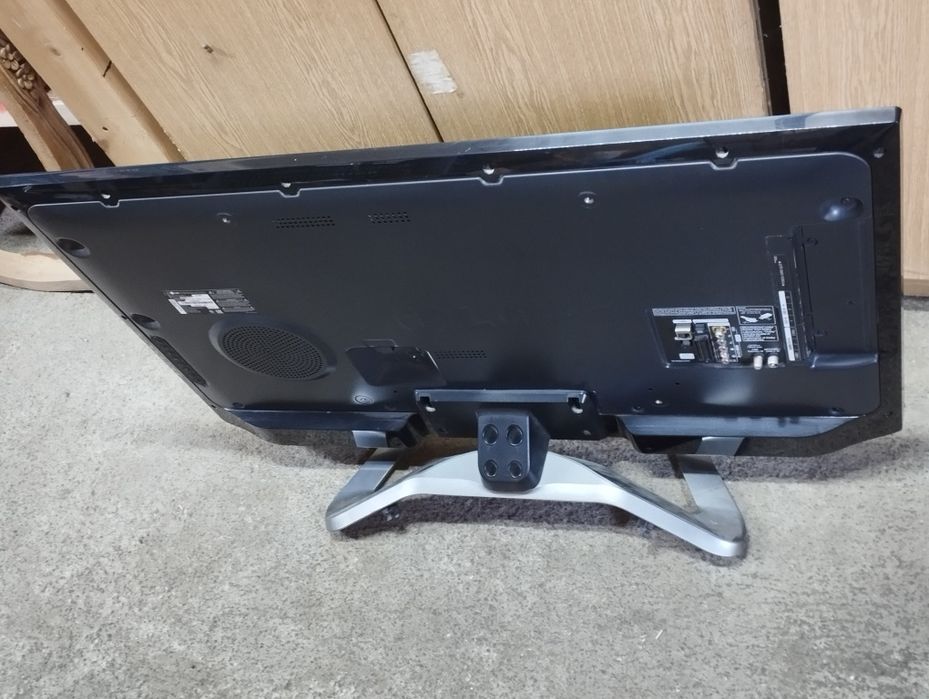 Телевизор LG на запчасти