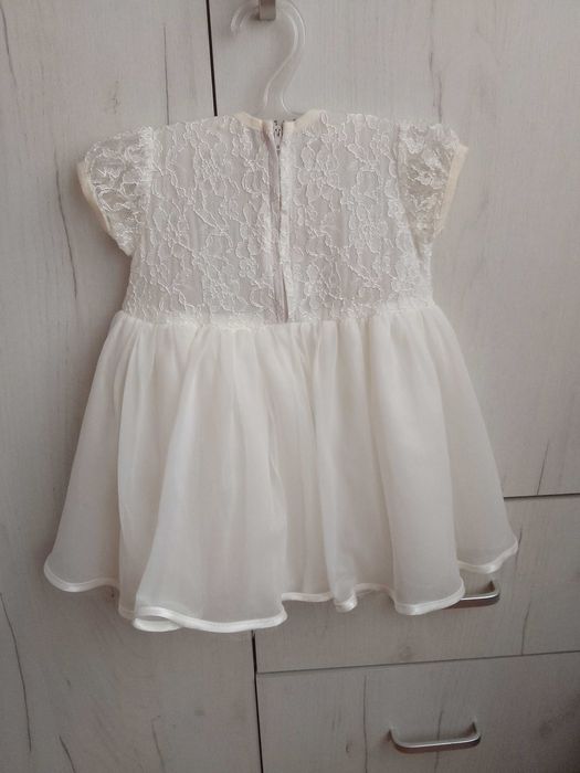 Бебешки роклички