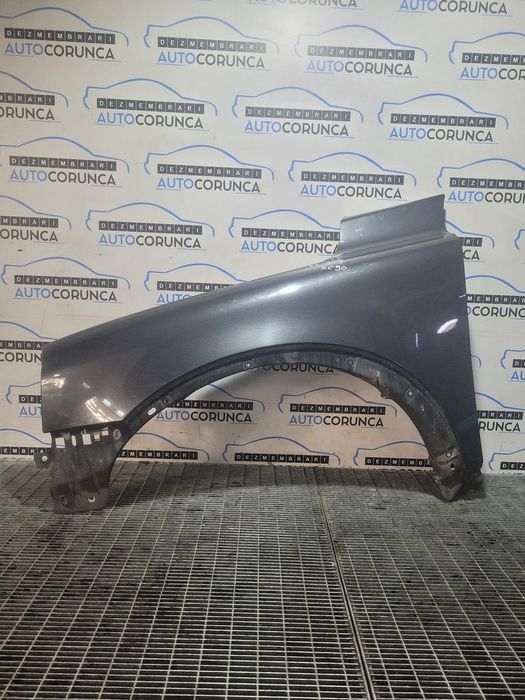 Aripa Stanga Fata Volvo XC90 Facelift 2007 - 2014 4 Usi NEGRU (914)