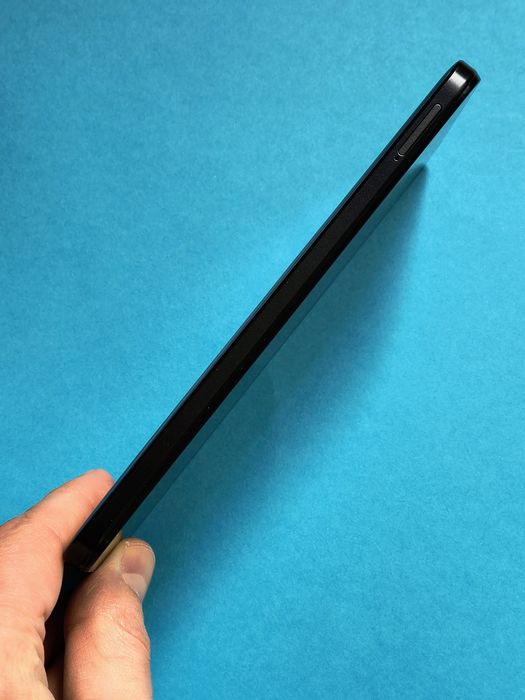 Motorola e13 - 2GB RAM , 64GB ROM