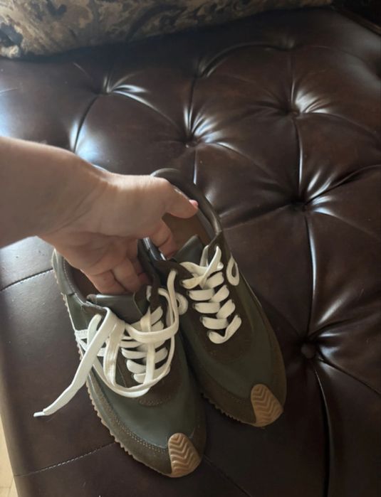 Loewe sneakers 38