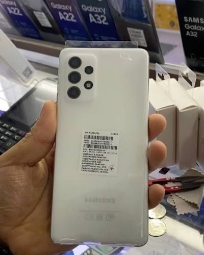 Самсунг А52 6/128гб